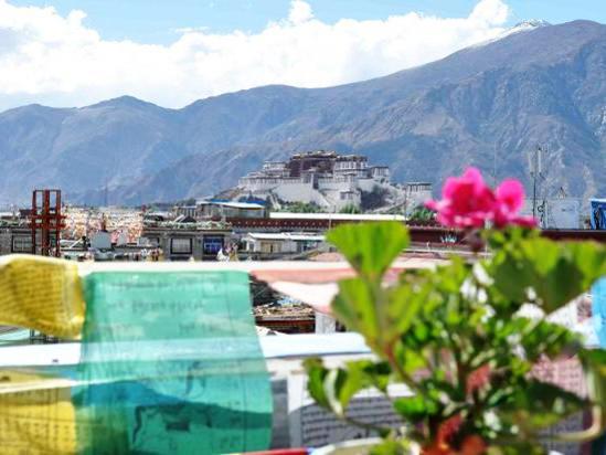 Tashitakge Hotel Lhasa Eksteriør bilde