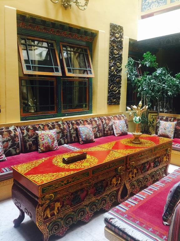 Tashitakge Hotel Lhasa Eksteriør bilde