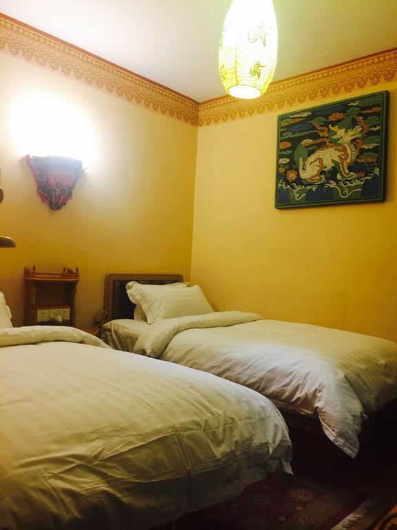 Tashitakge Hotel Lhasa Eksteriør bilde
