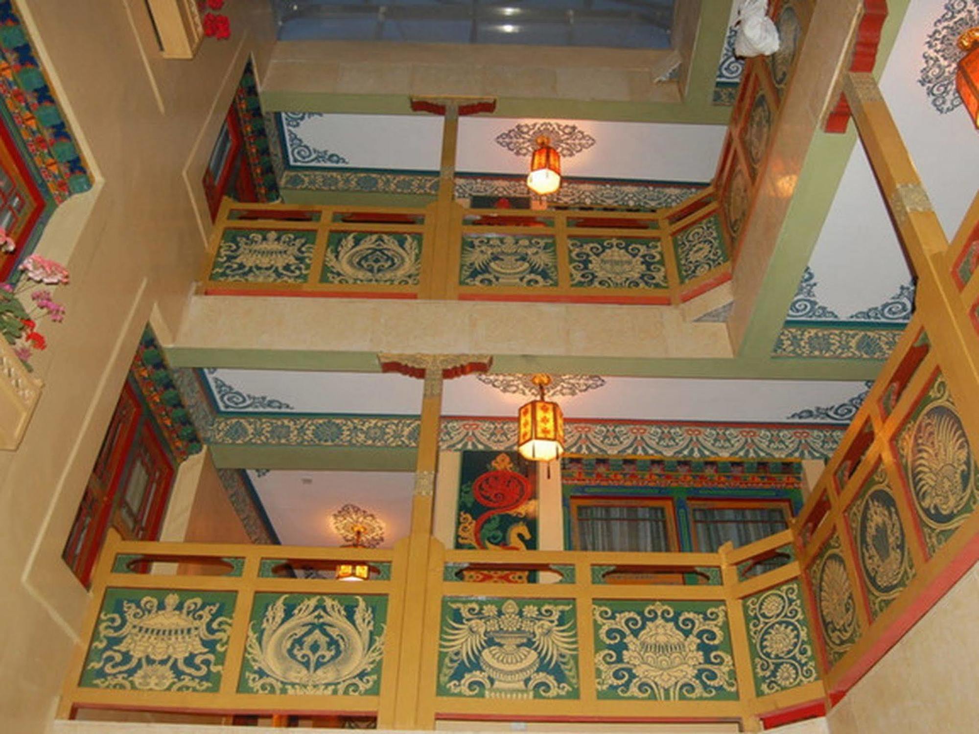 Tashitakge Hotel Lhasa Eksteriør bilde